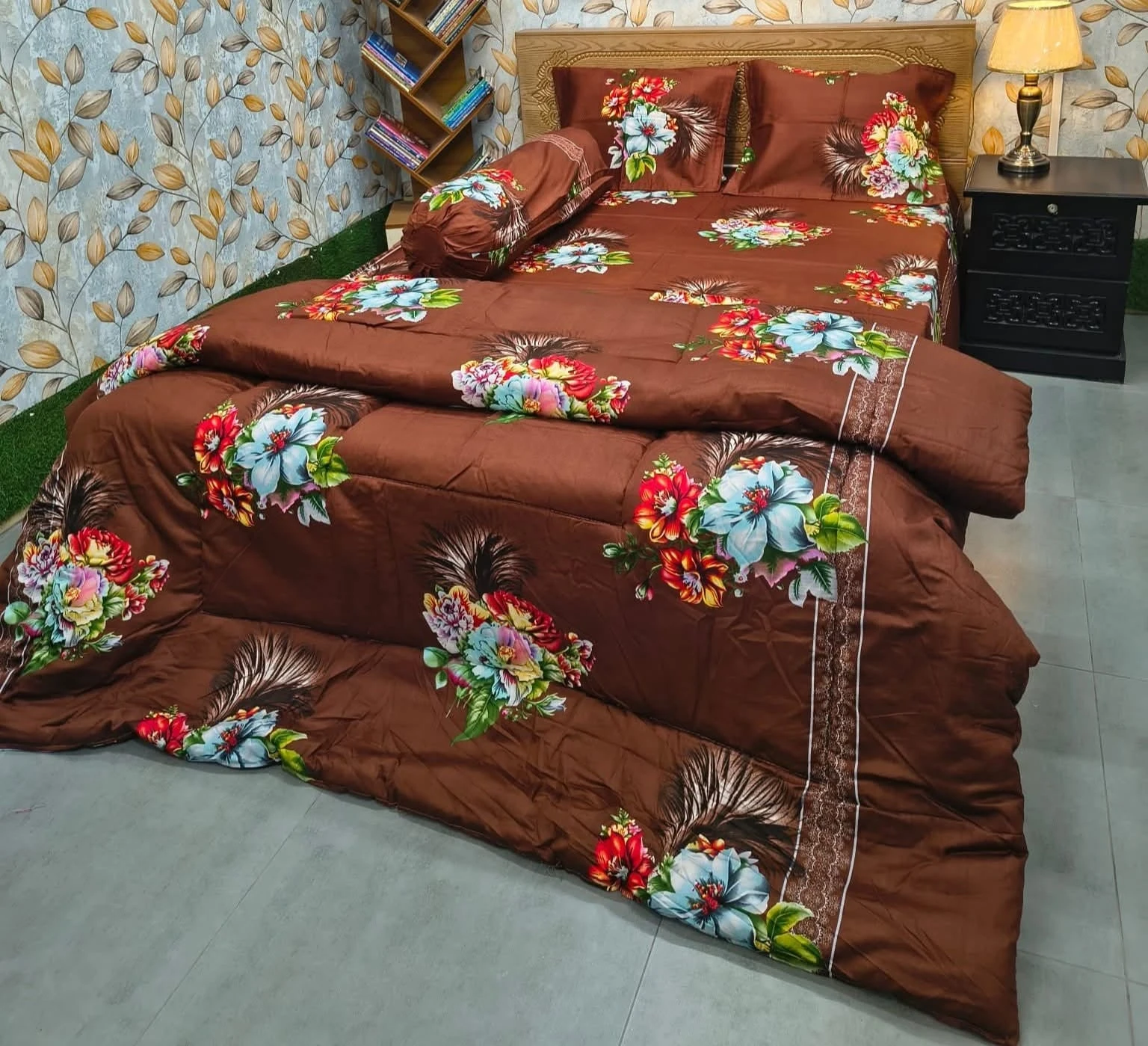 Chocolate Brown Floral 5 Pcs Premium Comforter Set - King Size Bedsheet With Comforter